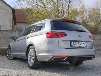 Volkswagen Passat Variant 1.6 TDI DSG Highline Facelift 148 000km | img. 19