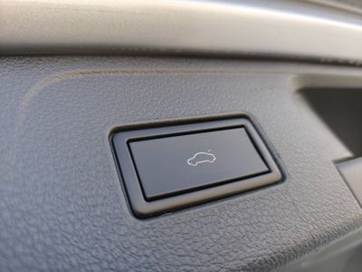 Volkswagen Passat Variant 1.6 TDI DSG Highline Facelift 148 000km | img. 25