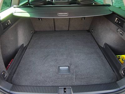 Volkswagen Passat Variant 1.6 TDI DSG Highline Facelift 148 000km | img. 26