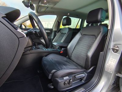 Volkswagen Passat Variant 1.6 TDI DSG Highline Facelift 148 000km | img. 39