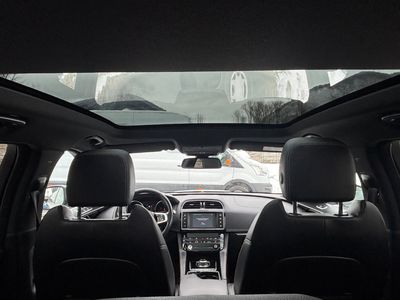 Jaguar F-Pace 2.0D I4 180k R-Sport AWD A/T | img. 39