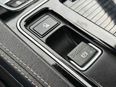 Jaguar F-Pace 2.0D I4 180k R-Sport AWD A/T | img. 53