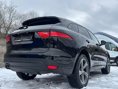 Jaguar F-Pace 2.0D I4 180k R-Sport AWD A/T | img. 8