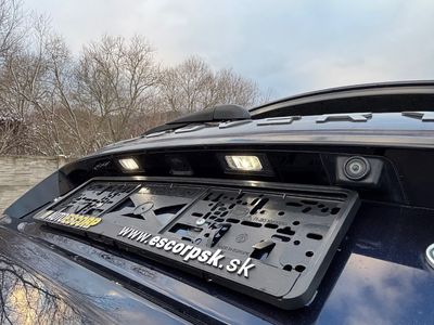 Land Rover Discovery Sport 2.0L TD4 HSE AT | img. 30