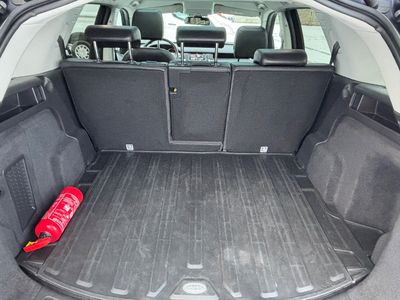 Land Rover Discovery Sport 2.0L TD4 HSE AT | img. 31