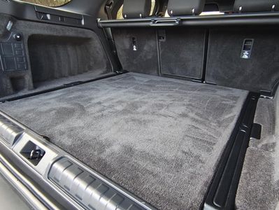 Land Rover Discovery 2.0L TD4 SE AWD A/T | img. 20