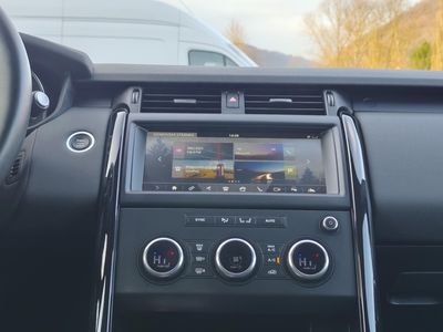 Land Rover Discovery 2.0L TD4 SE AWD A/T | img. 27