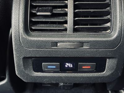 Volkswagen Touran 2.0 TDI SCR 150k Edition Comfortline DSG | img. 40