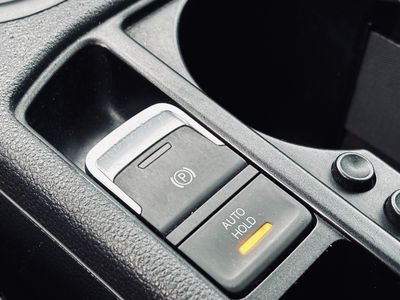 Volkswagen Touran 2.0 TDI SCR 150k Edition Comfortline DSG | img. 48