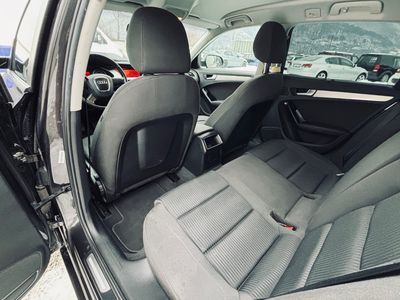 Audi A4 Avant 2.0 TDI 120k | img. 30