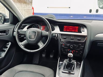 Audi A4 Avant 2.0 TDI 120k | img. 32