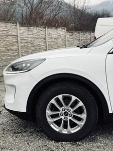 Ford Kuga 1.5 TDCi Duratorq Business X AWD A/T - fotografia 36