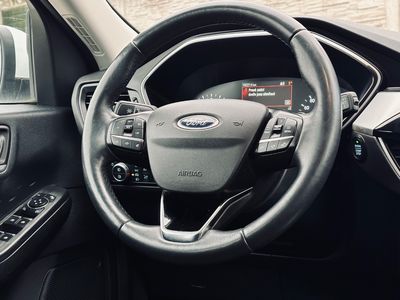 Ford Kuga 1.5 TDCi Duratorq Business X AWD A/T - fotografia 42