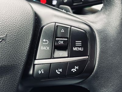 Ford Kuga 1.5 TDCi Duratorq Business X AWD A/T - fotografia 56