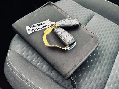 Ford Kuga 1.5 TDCi Duratorq Business X AWD A/T - fotografia 61