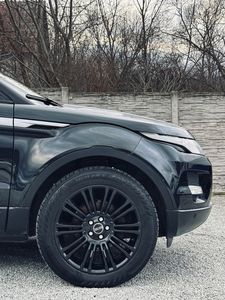 Land Rover Range Rover Evoque 2.2 SD4 PRESTIGE A/T - fotografia 17