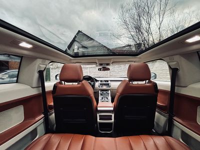 Land Rover Range Rover Evoque 2.2 SD4 PRESTIGE A/T - fotografia 27