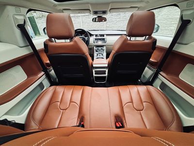 Land Rover Range Rover Evoque 2.2 SD4 PRESTIGE A/T - fotografia 28