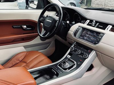 Land Rover Range Rover Evoque 2.2 SD4 PRESTIGE A/T - fotografia 32