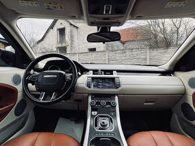 Land Rover Range Rover Evoque 2.2 SD4 PRESTIGE A/T - fotografia 33