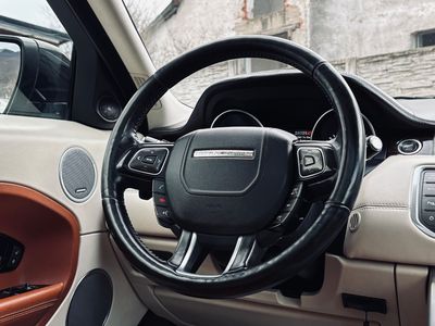 Land Rover Range Rover Evoque 2.2 SD4 PRESTIGE A/T - fotografia 34