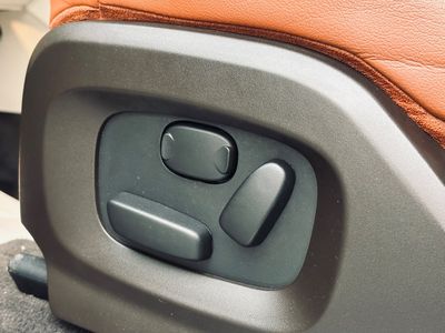 Land Rover Range Rover Evoque 2.2 SD4 PRESTIGE A/T - fotografia 42