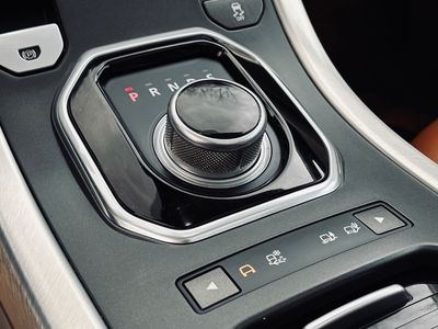 Land Rover Range Rover Evoque 2.2 SD4 PRESTIGE A/T - fotografia 47