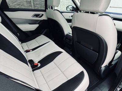 Land Rover Range Rover Velar 2.0D - fotografia 32