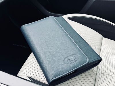 Land Rover Range Rover Velar 2.0D - fotografia 55