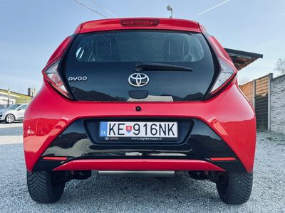 Toyota Aygo 1.0 VVT-i Selection - fotografia 13