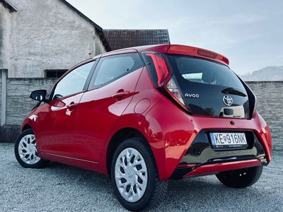 Toyota Aygo 1.0 VVT-i Selection - fotografia 19