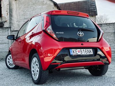 Toyota Aygo 1.0 VVT-i Selection - fotografia 26