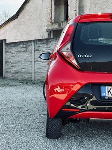 Toyota Aygo 1.0 VVT-i Selection - fotografia 27