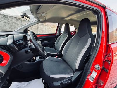 Toyota Aygo 1.0 VVT-i Selection - fotografia 35