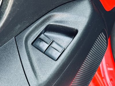 Toyota Aygo 1.0 VVT-i Selection - fotografia 36