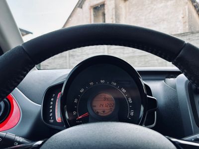 Toyota Aygo 1.0 VVT-i Selection - fotografia 37