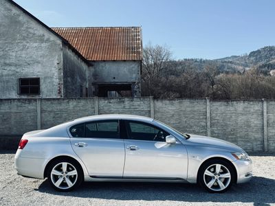 Lexus GS 300 Luxury - fotografia 23