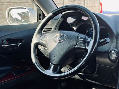 Lexus GS 300 Luxury - fotografia 27