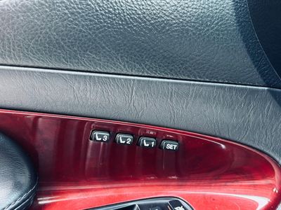 Lexus GS 300 Luxury - fotografia 34