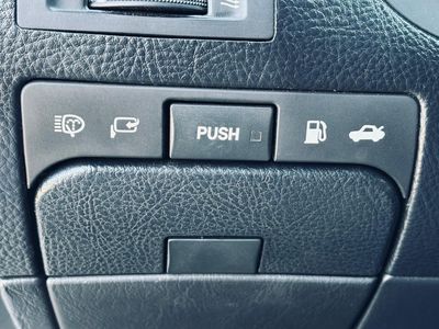 Lexus GS 300 Luxury - fotografia 36