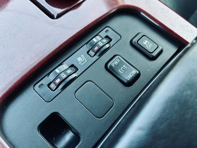 Lexus GS 300 Luxury - fotografia 38