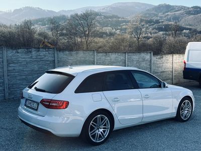 Audi A4 Avant 2.0 TDI 150k multitronic - fotografia 12