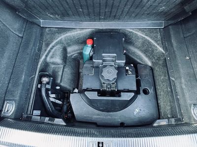 Audi A4 Avant 2.0 TDI 150k multitronic - fotografia 26