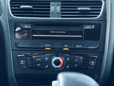 Audi A4 Avant 2.0 TDI 150k multitronic - fotografia 32