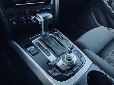 Audi A4 Avant 2.0 TDI 150k multitronic - fotografia 38