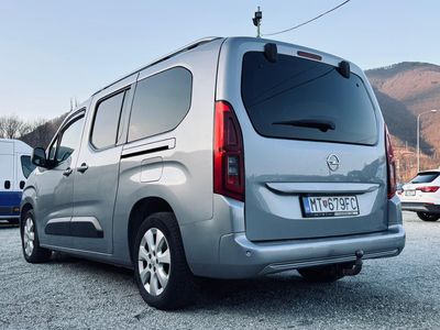 Opel Combo Van 1.5 CDTI 130k Enjoy XL AT8 - fotografia 16