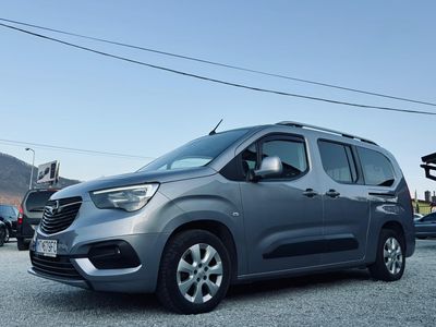 Opel Combo Van 1.5 CDTI 130k Enjoy XL AT8 - fotografia 17