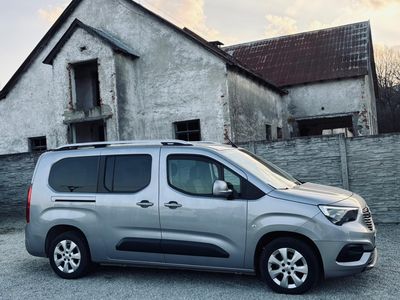 Opel Combo Van 1.5 CDTI 130k Enjoy XL AT8 - fotografia 18