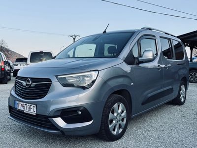Opel Combo Van 1.5 CDTI 130k Enjoy XL AT8 - fotografia 29