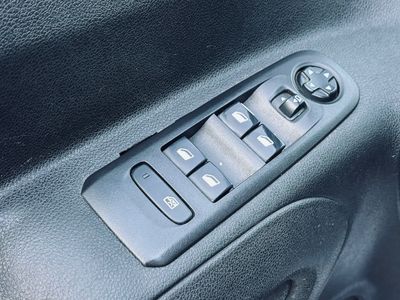 Opel Combo Van 1.5 CDTI 130k Enjoy XL AT8 - fotografia 48